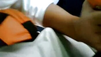 PUTA LOCURA বাংলা চুদা চুদী বিডিও পুরাতন বন্য পুরোহিত একটি অশ্লীল স্কুল ছাত্রীকে ধাক্কা মারছে